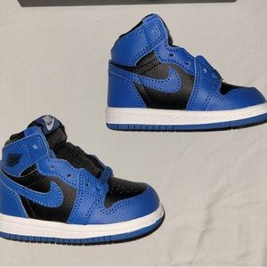 NWT! Blue Marina and Black Jordan 1 Retro OG (4C)